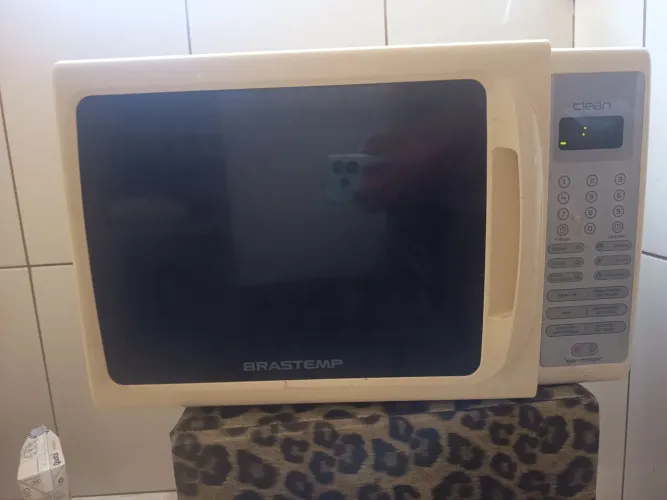 Vendo microondas brastemp 