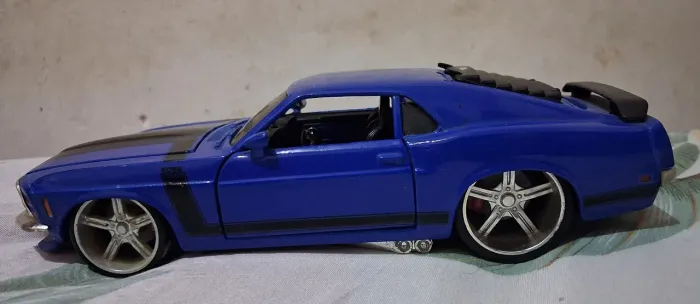 Miniatura 1/24 Maisto 1970 Ford Mustang Boss 302