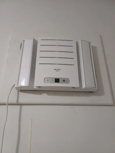 AR CONDICIONADO JANELA 7500