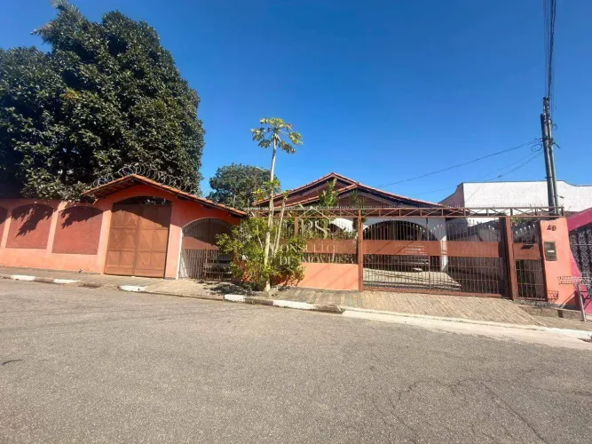 Casa com 3 dormitórios à venda, 243 m² por R$ 950.000,00 - Parque Santa Rosa - Suzano/SP