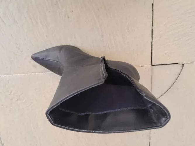 Bota feminino em couro número 37