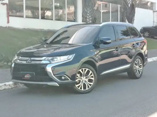 Mitsubishi Outlander Comfort 2.0 16V Aut. 2018