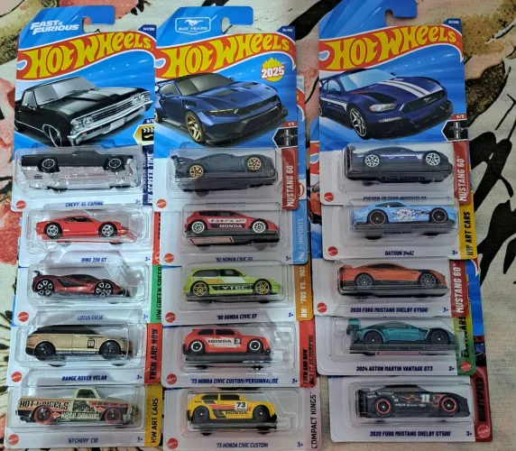 Kit 15 Hot wheels