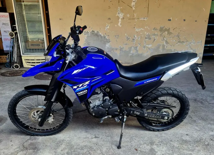XTZ 250 LANDER