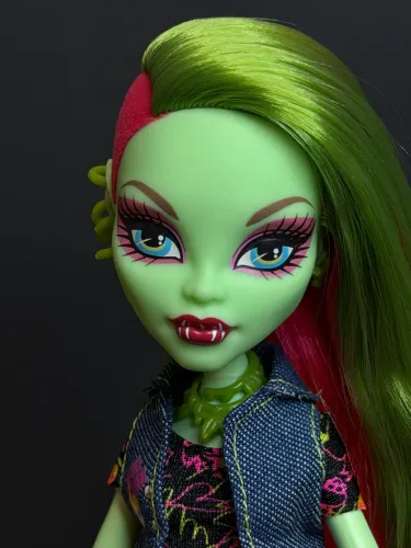 MONSTER HIGH CREEPRODUCTION VENUS