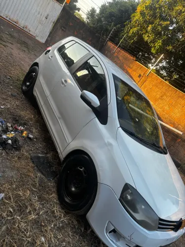 Volkswagen Fox 1.0 MI Total Flex 8V 5P 2014