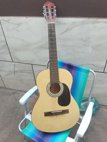 Vendo violão VOGGA para o inciantes
