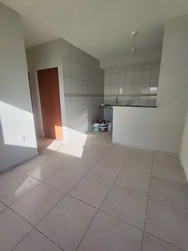 Zero Caução! Apartamento térreo QUINTAL GRANDE!