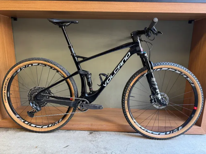 Bicicleta Soul Volcano GX Carbon - TAM L 