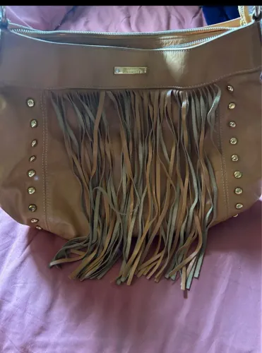 Bolsa couro Amarelle