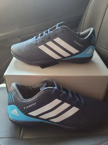 Chuteira Society premium