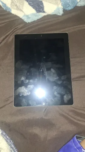 Vendo iPad (3ª geração)
