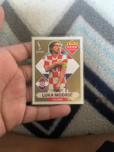 CARTA LEGEND LUKA MODRIC 2022 GOLD