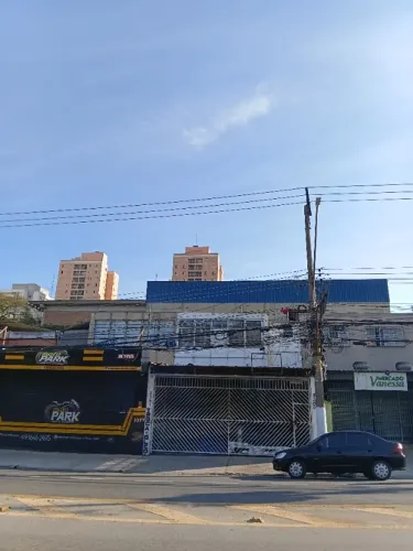 Alugo amplo salão comercial na Av. Corifeu de Azevedo Marques, 3385, Butantã
