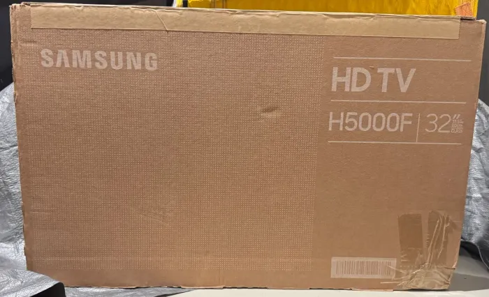 Smart TV / Samsung de 32", modelo H5000F