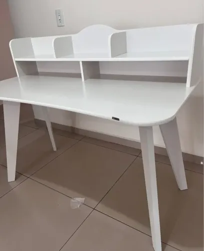 Promoção Mesa Escrivaninha Branca - 29/10/26