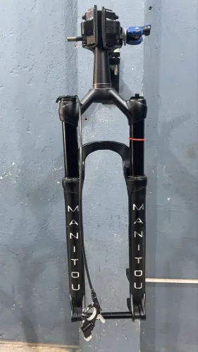 Suspensão Manitou Machete boost