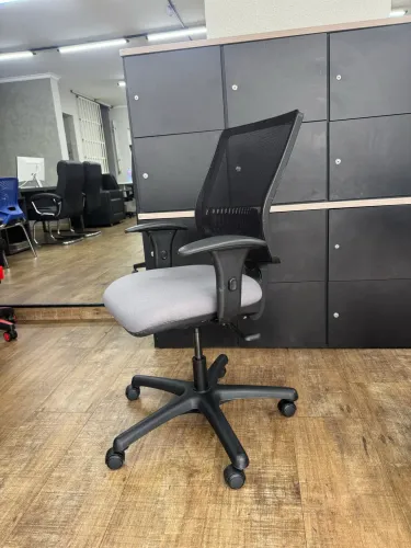     Cadeira Flexform Ergonômica 