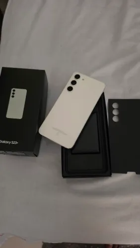 Samsung Galaxy S23 Plus impecável 512 GB de memória