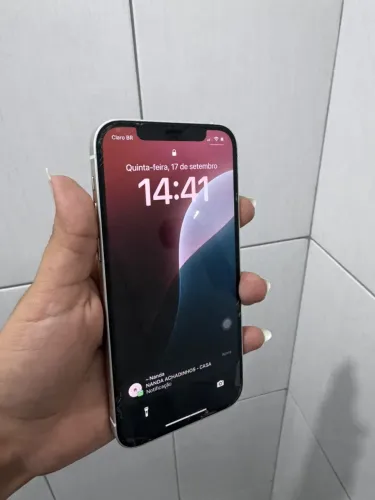 iPhone 12 branco