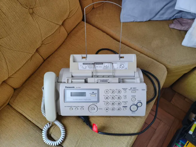 Aparelho de Fax Panasonic KX-FP207 / Telefone e Copiadora