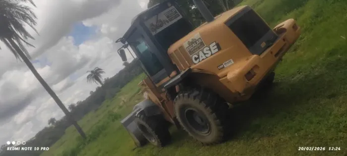 Pá Carregadeira Case 521D