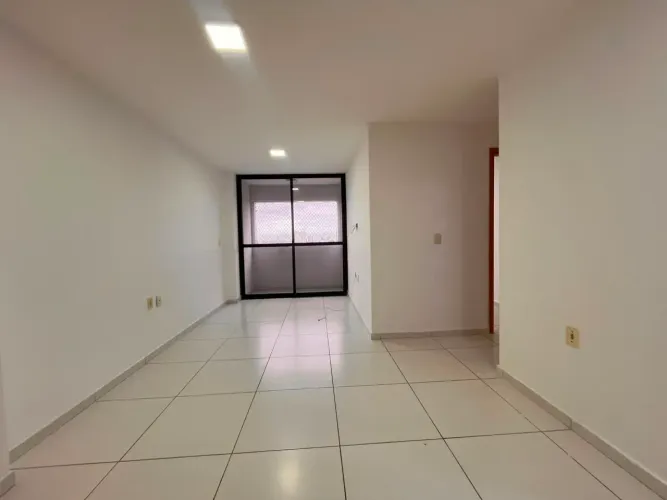 Alugo Edifício Spazio Vitá 3/4 quartos sendo 1 suíte - Farol -