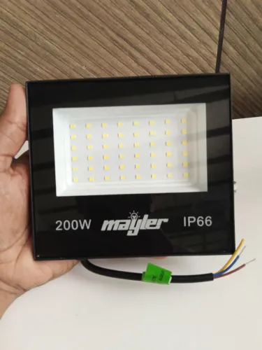 Refletor LED 200W 6000K - IP66