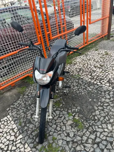 Moto Pop sem partida 