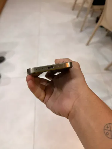 15 pro 128gb Natural