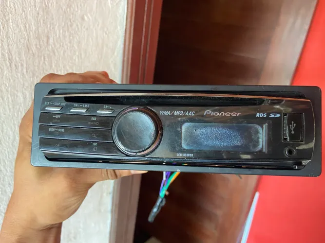 Vendo toca cd 350$
