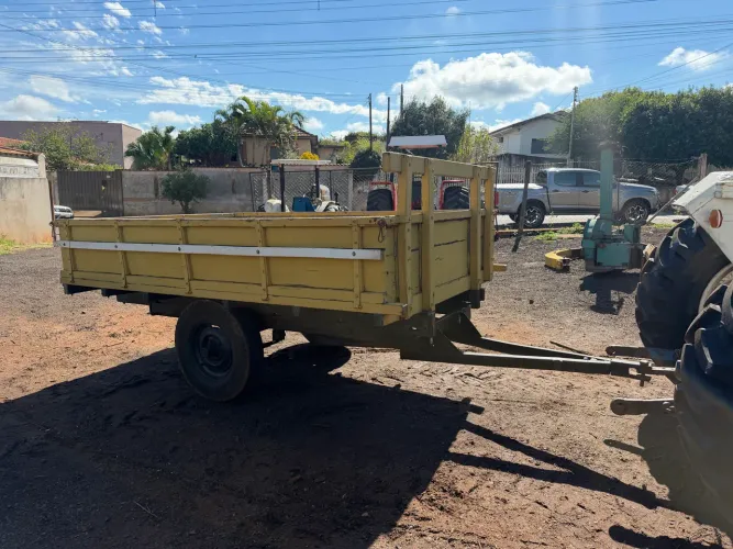 Carreta 2 rodas para trator 