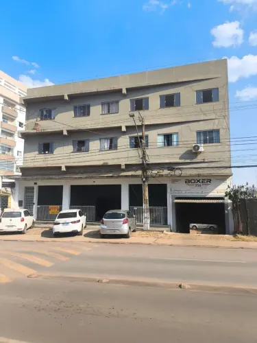 Rua 4C! Lojão c/3 Banheiros + Mezanino - De frente pra Rua. Agende sua visita.