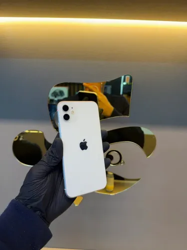 IPHONE 11 64GB