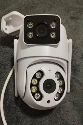 Camera IP com lente dupla