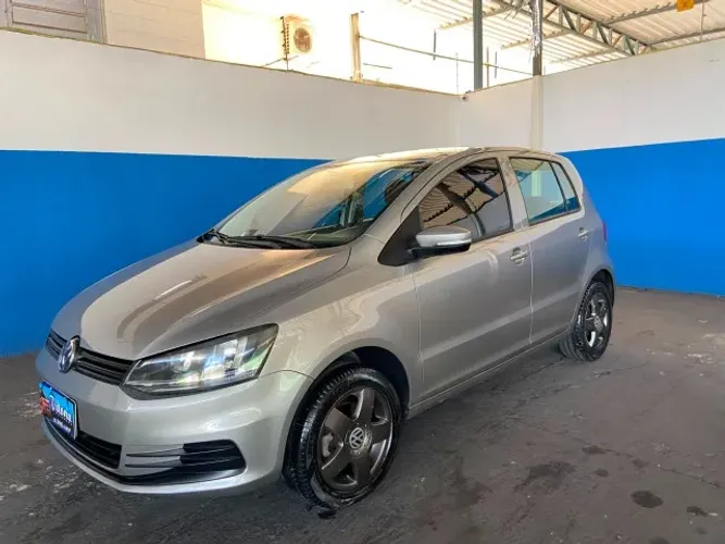 Volkswagen Fox Trendline 1.0 Flex 8V 5P 2015