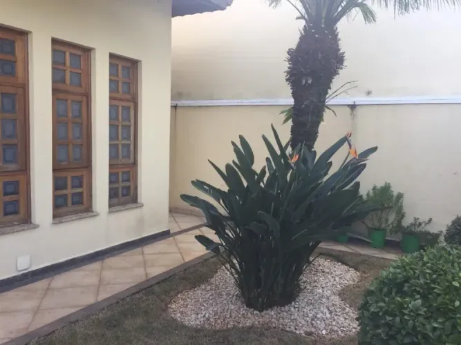 Imperdível oportunidade: Casa com 4 quartos e 243m² na Nova Caieiras-SP, para venda ou loc
