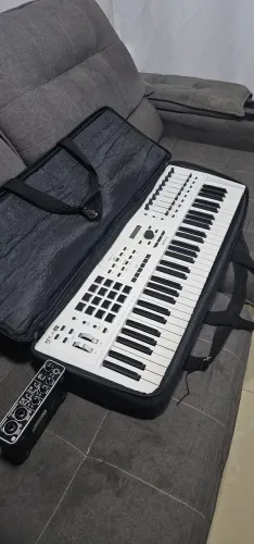 Controlador Arturia MK II