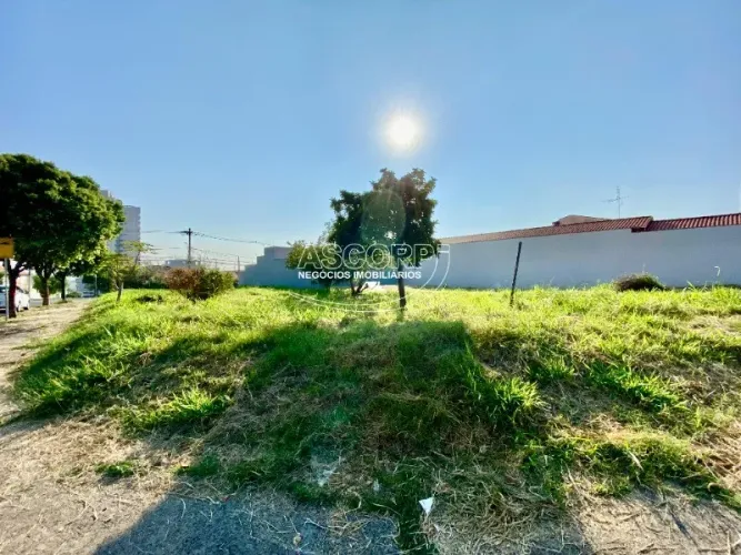 Terreno a venda no bairro Castelinho, Piracicaba. (Código TE00448)