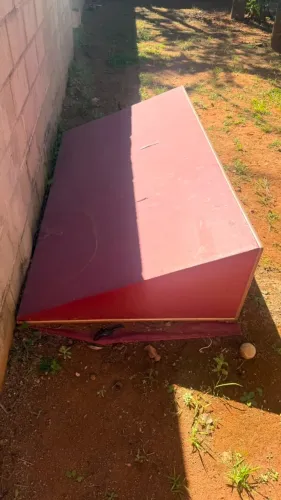 Estrutura de alumínio para toldo fixo 2,00x1,08 (para trocar a lona)
