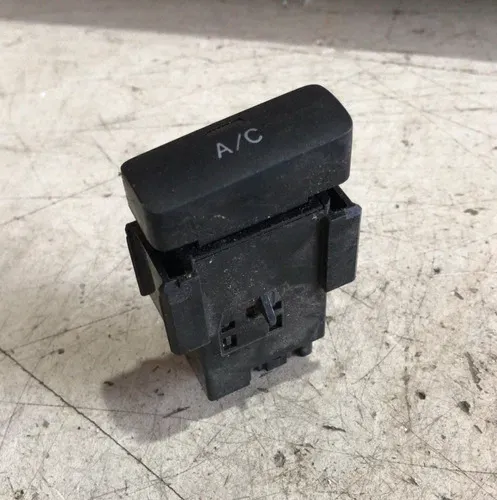 Botão Ar Condicionado Corolla Fielder 2003 - 2008 Preto