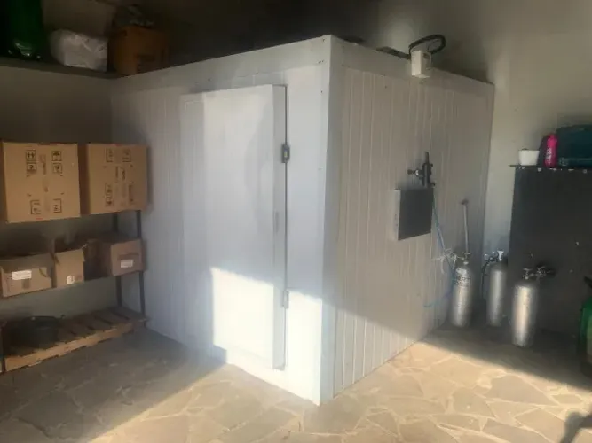 Câmara fria 220v 