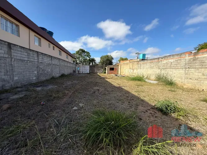 Terreno para aluguel Jardim Magalhães em Francisco Morato