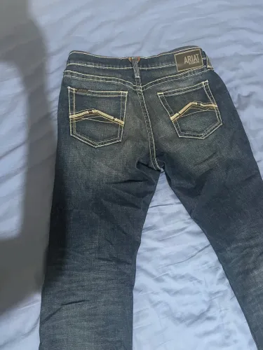 Calça Ariat 34/36 nova