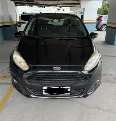 Ford Fiesta 1.6 16V Flex Aut. 5P 2015