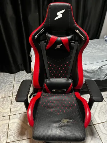 Cadeira Gamer Superframe Cleric 4D - Preta e Vermelha