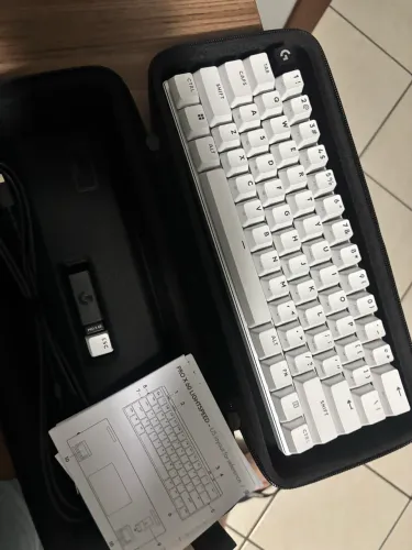 Teclado Logitech G PRO X 60 LIGHTSPEED