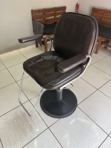 Cadeira para barbearia/ barbeiro