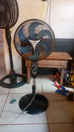 Vendo esse ventilador