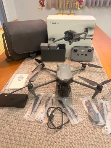 DJI Air 3S Fly More Combo - Novo | Nunca Usado | Completo